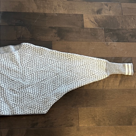 Commense Patterned Wool Sweater S - Picture 11 of 13